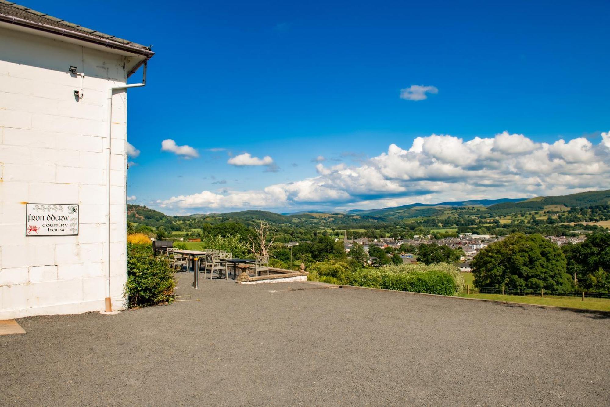 Villa Fron Dderw Bala Exterior foto
